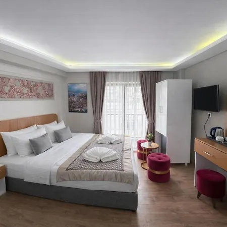 Hotell Ria Boutique 4*