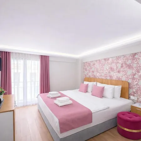 Ria Boutique Hotell