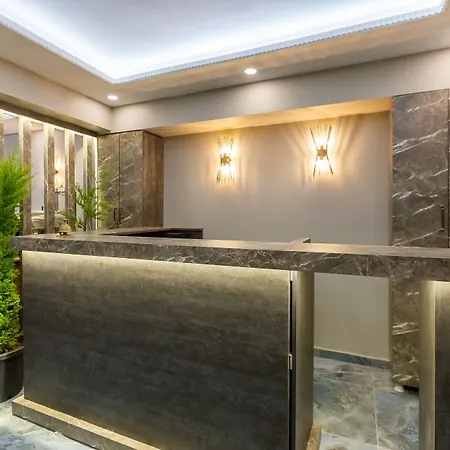 Ria Boutique מלון 4*