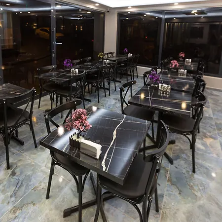 Ria Boutique מלון