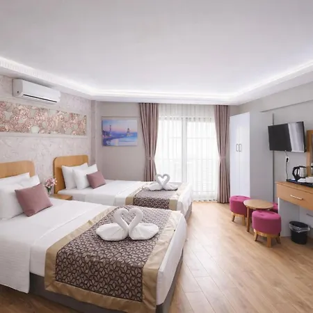 Ria Boutique Отель 4*